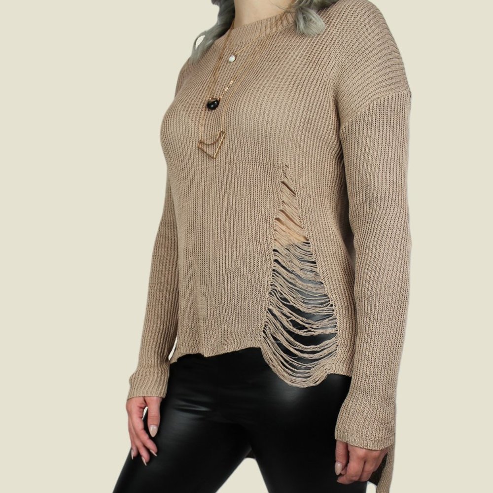 Distressed Hi-Lo Top